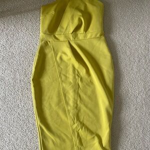 Boohoo Yellow Strapless Dress - Size 16 NWT